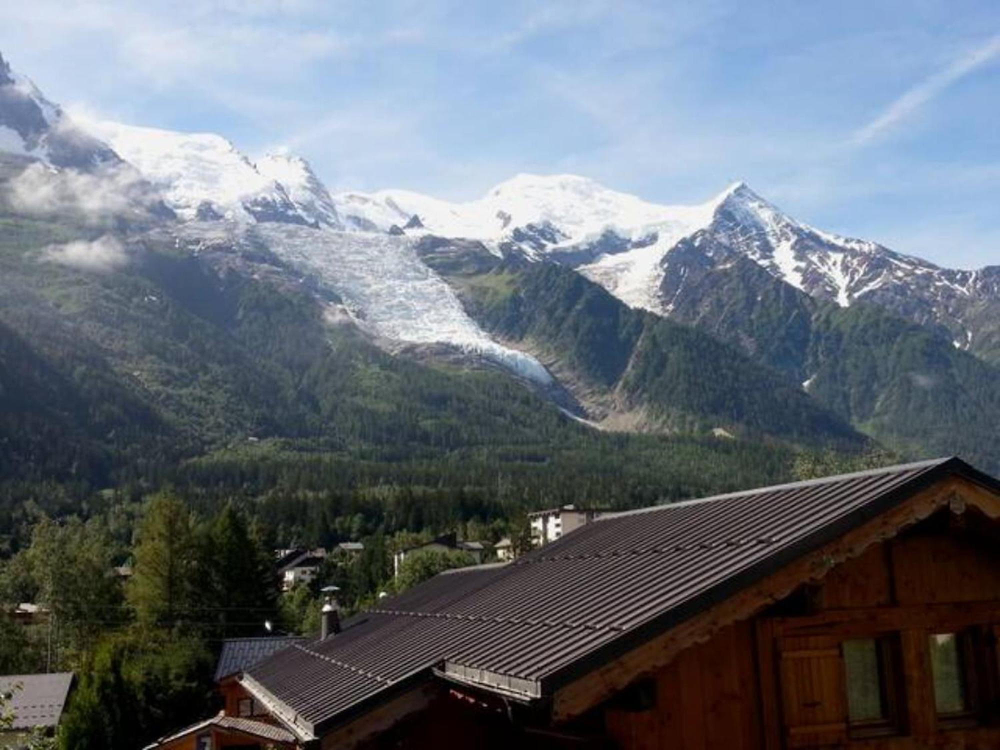Le Chamouny- Family - - Quiet - Hikeing & Rock Climbing Close By * Chamonix